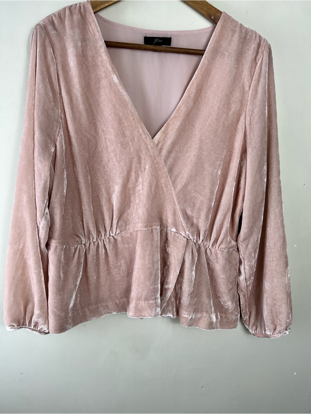 J Crew Blush Pink Velvet V-Neck Long Sleeve Peplum Blouse Size 16 Top - Picture 3 of 11